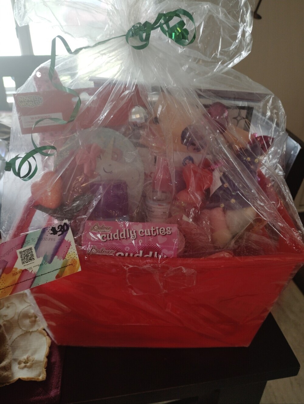 Deluxe Magical Unicorn Gift Basket – Beauty, Fun & Activities!​Bring pure